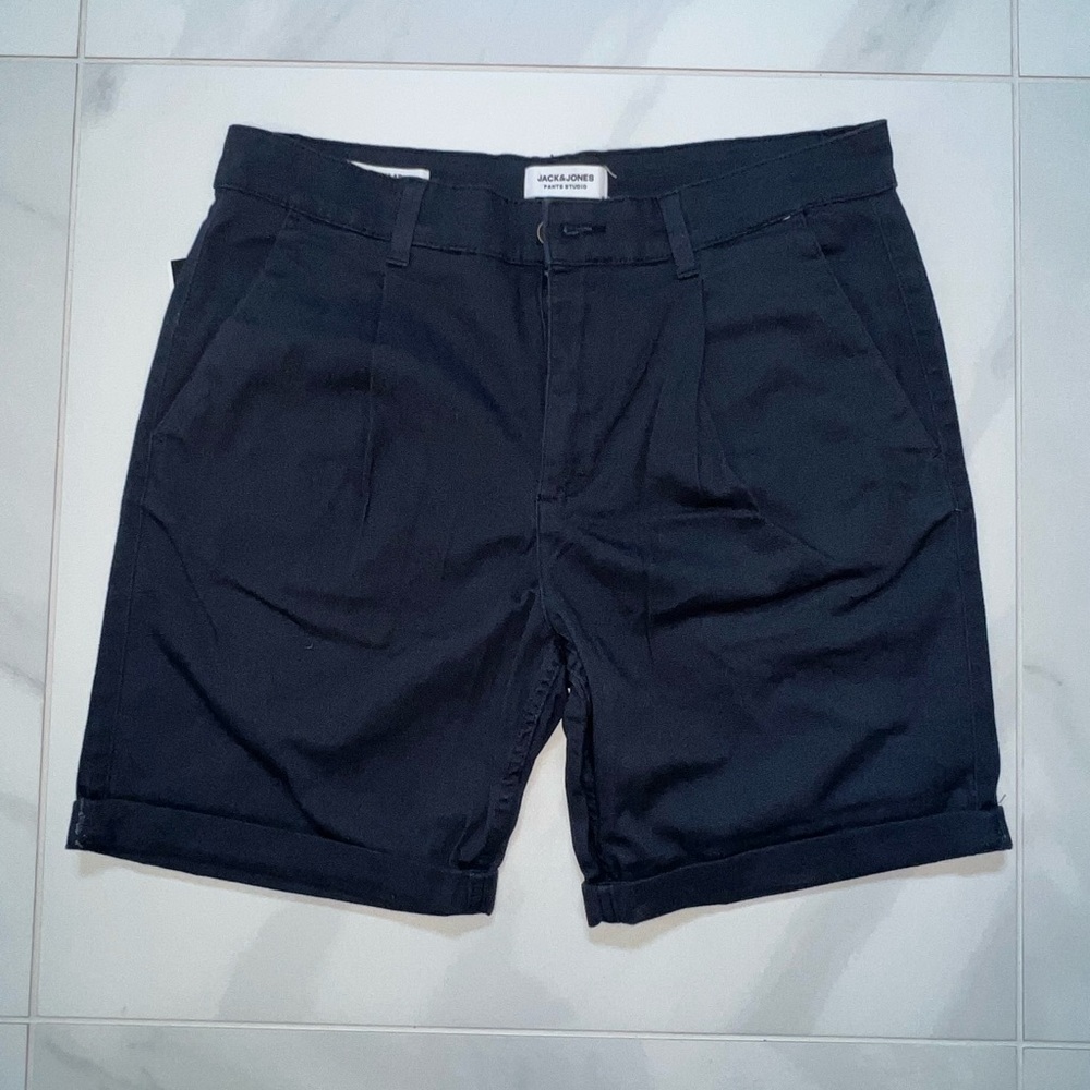 Jack & Jones navy pleated shorts